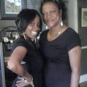 Meet your Posher, Mia